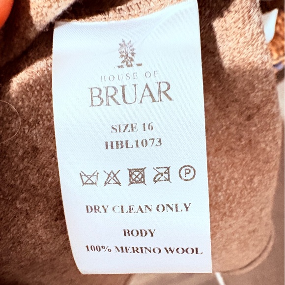 HOUSE OF BRUAR V-Neck Midi Dress with Button Front in Taupe 100% Merino wool 16 - Picture 8 of 8